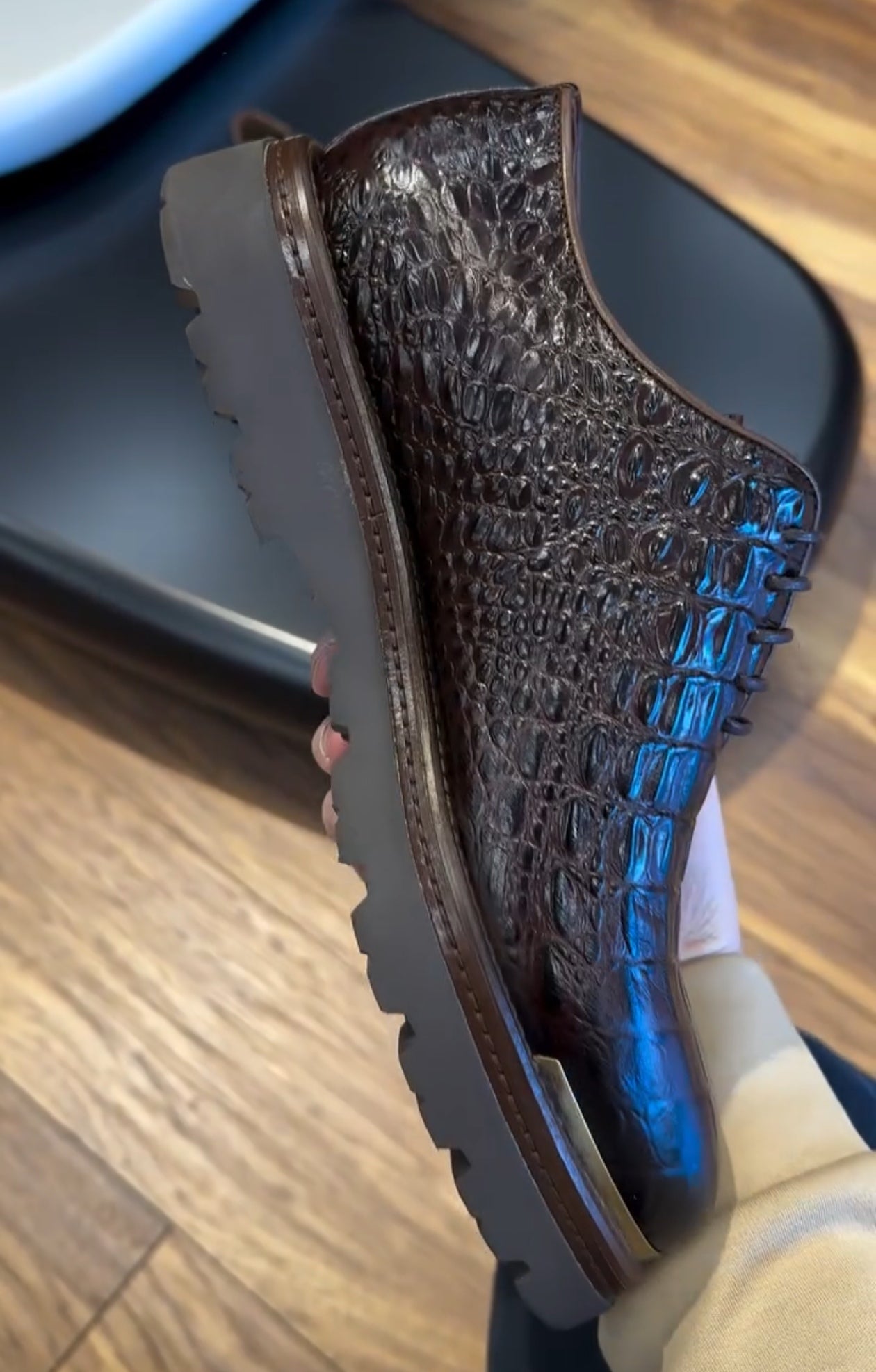 New Men's Handmade Genuine Crocodile Leather Casual Shoes