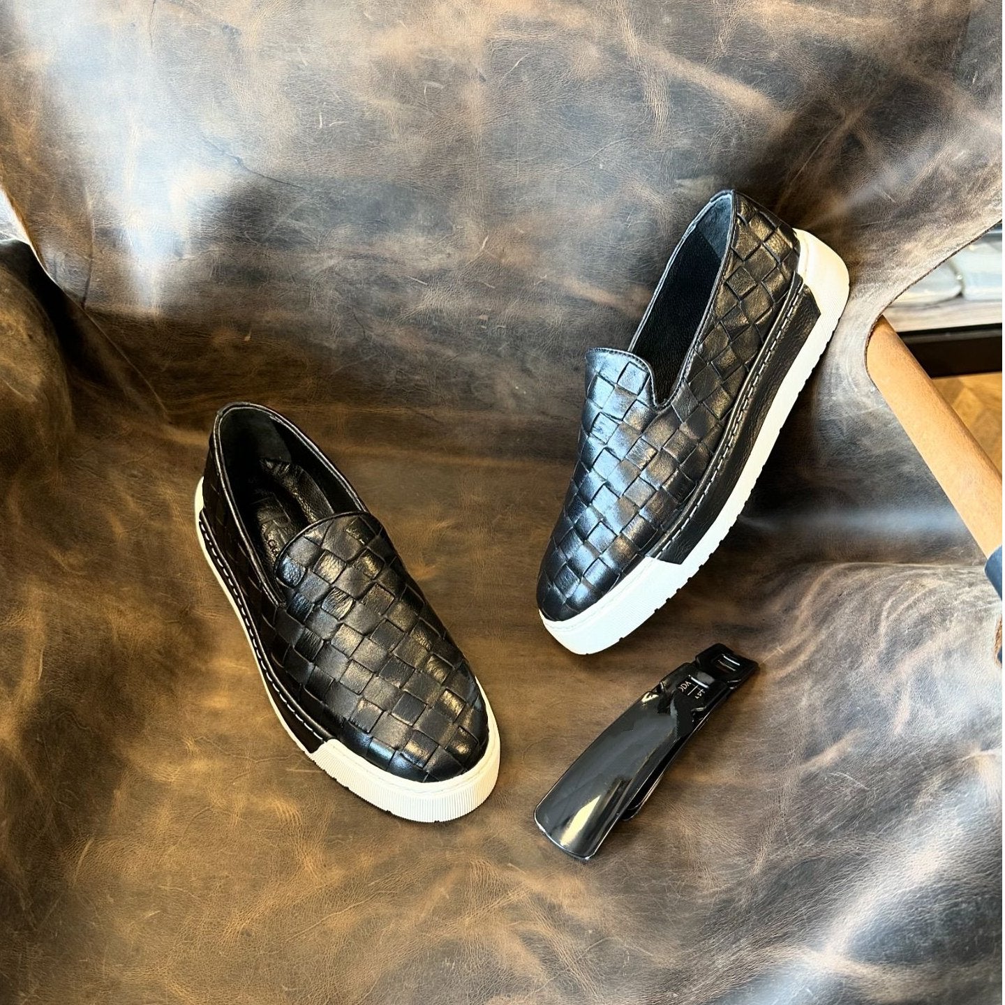 ✅High -quality Dedication✅Men's New Woven Genuine Cowhide Versatile Casual Shoes