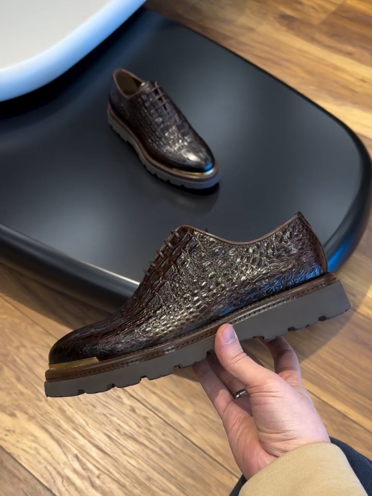 New Men's Handmade Genuine Crocodile Leather Casual Shoes