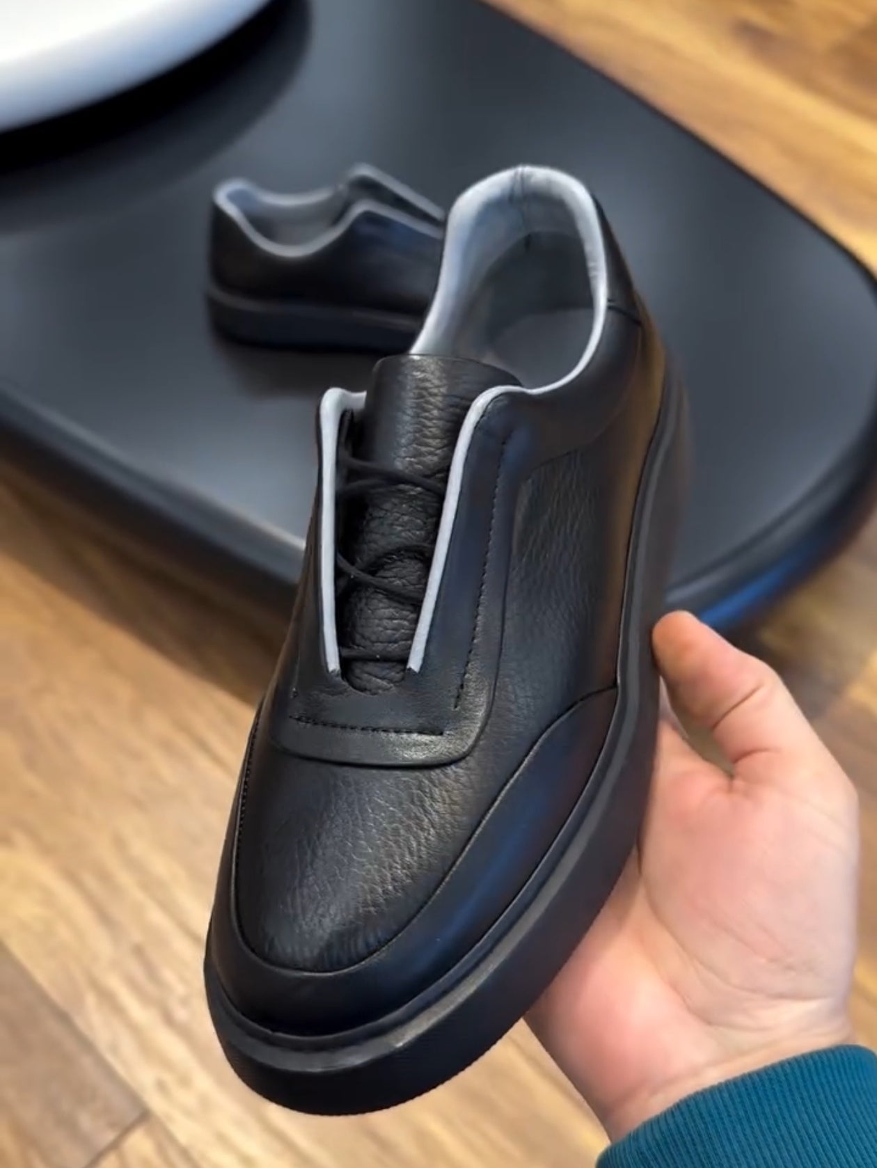 Genuine Leather All-match Thick-soled Casual Shoes