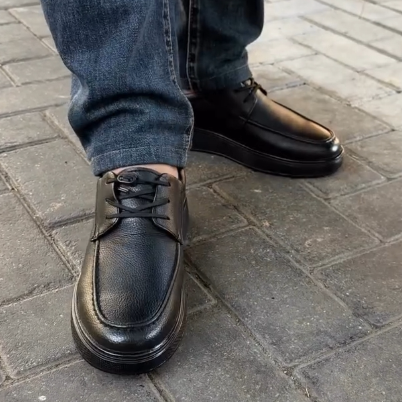 Casual Soft-Sole Lace-Up Loafers