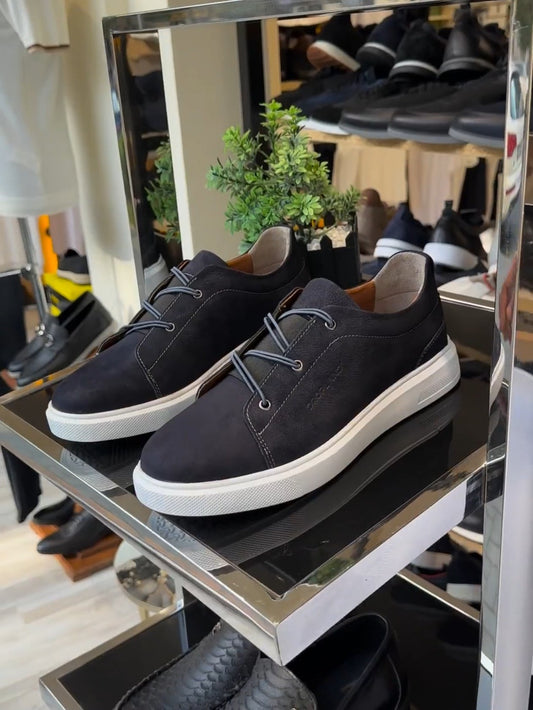 ✅High -quality Dedication✅Men's New Suede High-end Light Casual Shoes