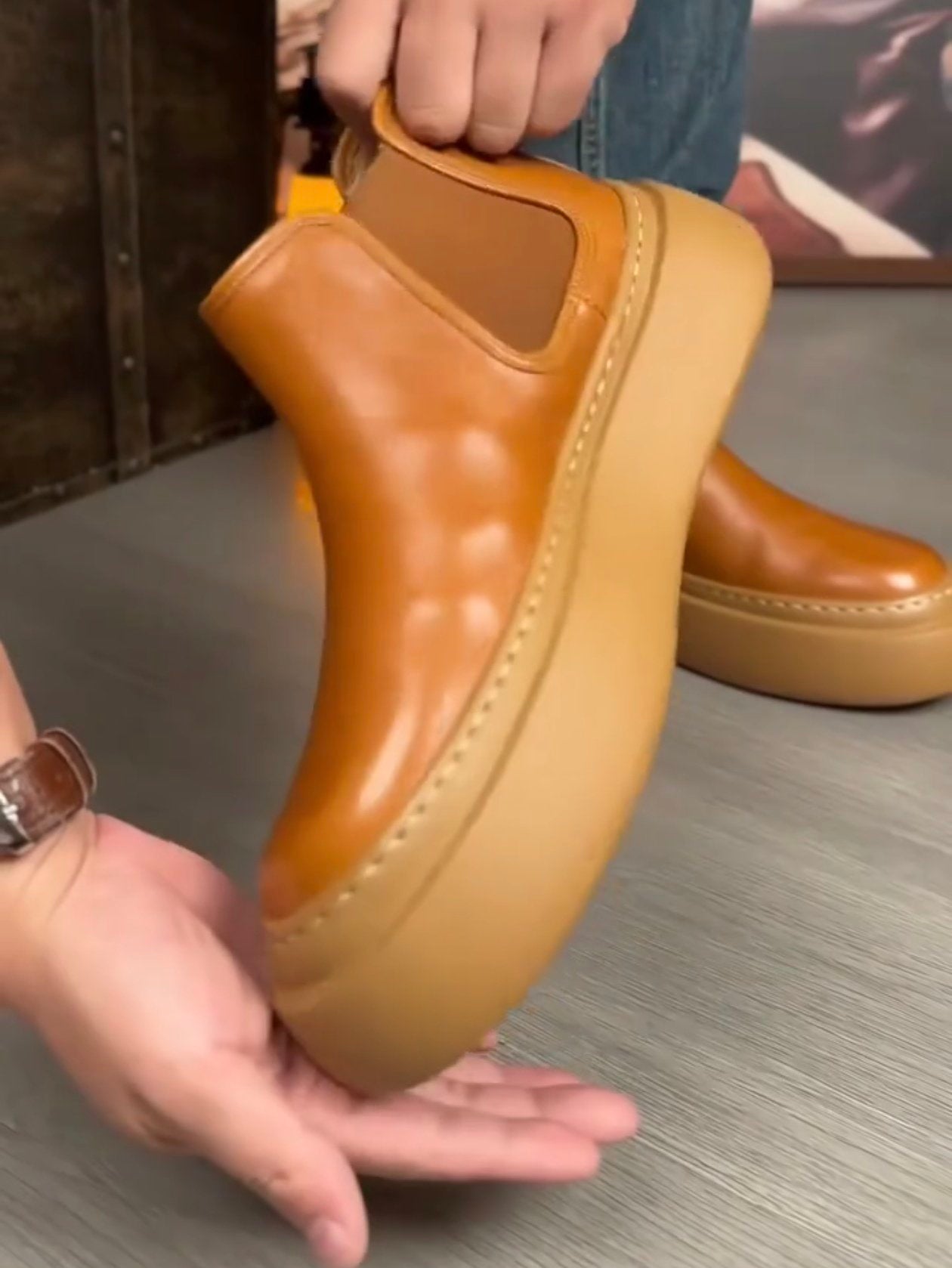 ✅High -quality Dedication✅Men's Classic Genuine Leather Thick Sole Slip-on Casual Boots