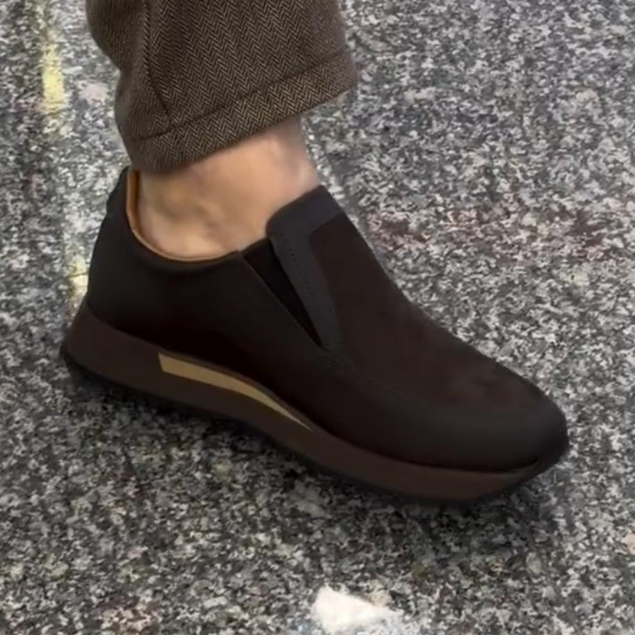 Men's Handmade Classic Slip-on Brown Leather Casual Shoes