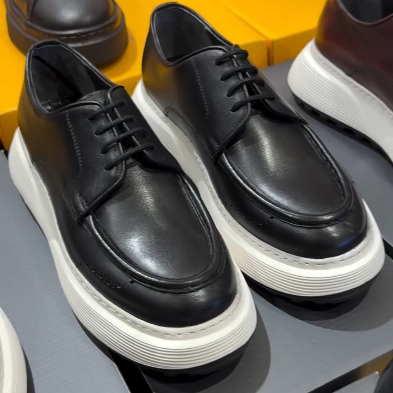 Men's Handmade Genuine Leather Thick-soled Casual Shoes