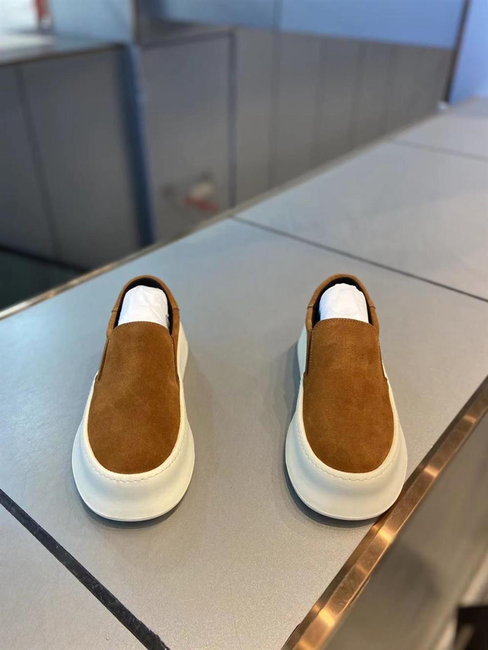 ✅High -quality Dedication✅New Suede Soft Sole Slip-on Casual Shoes