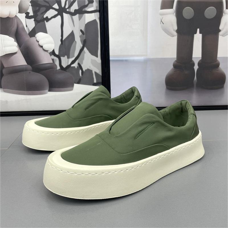 New Men's Breathable Slip-on Canvas Casual Shoes