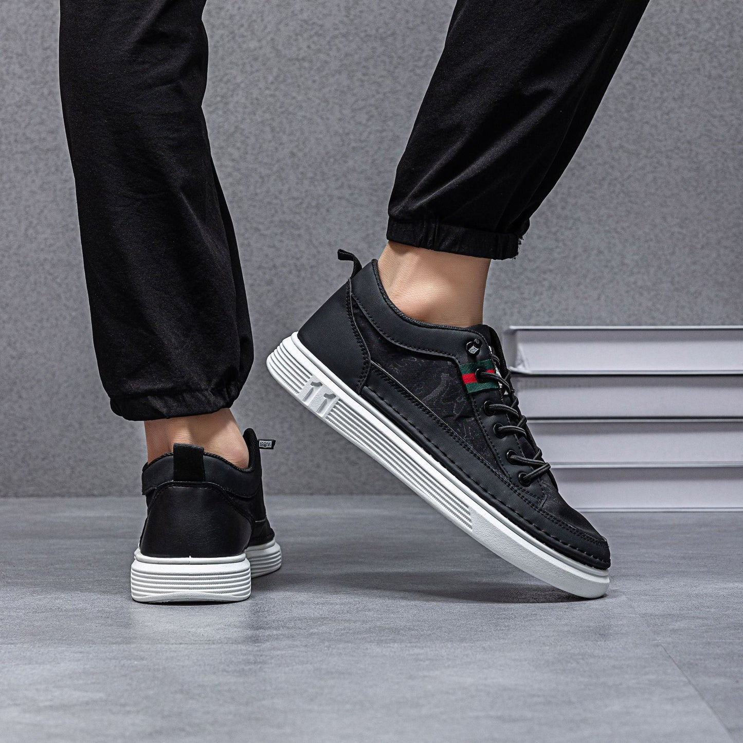 ✅High -quality Dedication✅Men's New Canvas & Leather Slip-On Casual Shoes