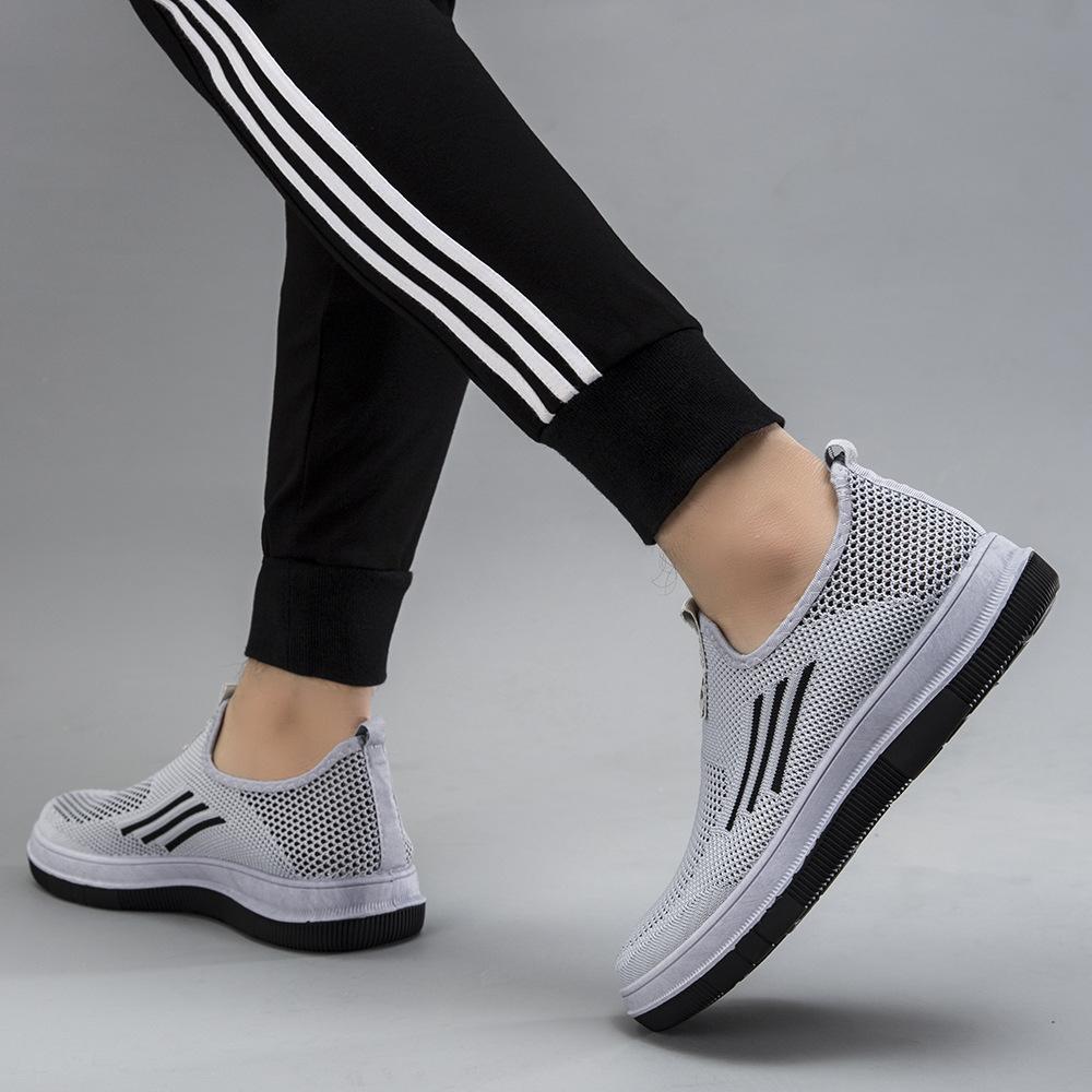 Men's New Mesh Hollow Slip-on Sports Casual Shoes