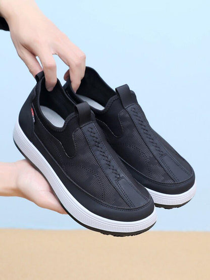 🔥Limited Time Offer 49% OFF🔥Men's New Comfortable Soft Sole Anti slip Lightweight Casual Shoes