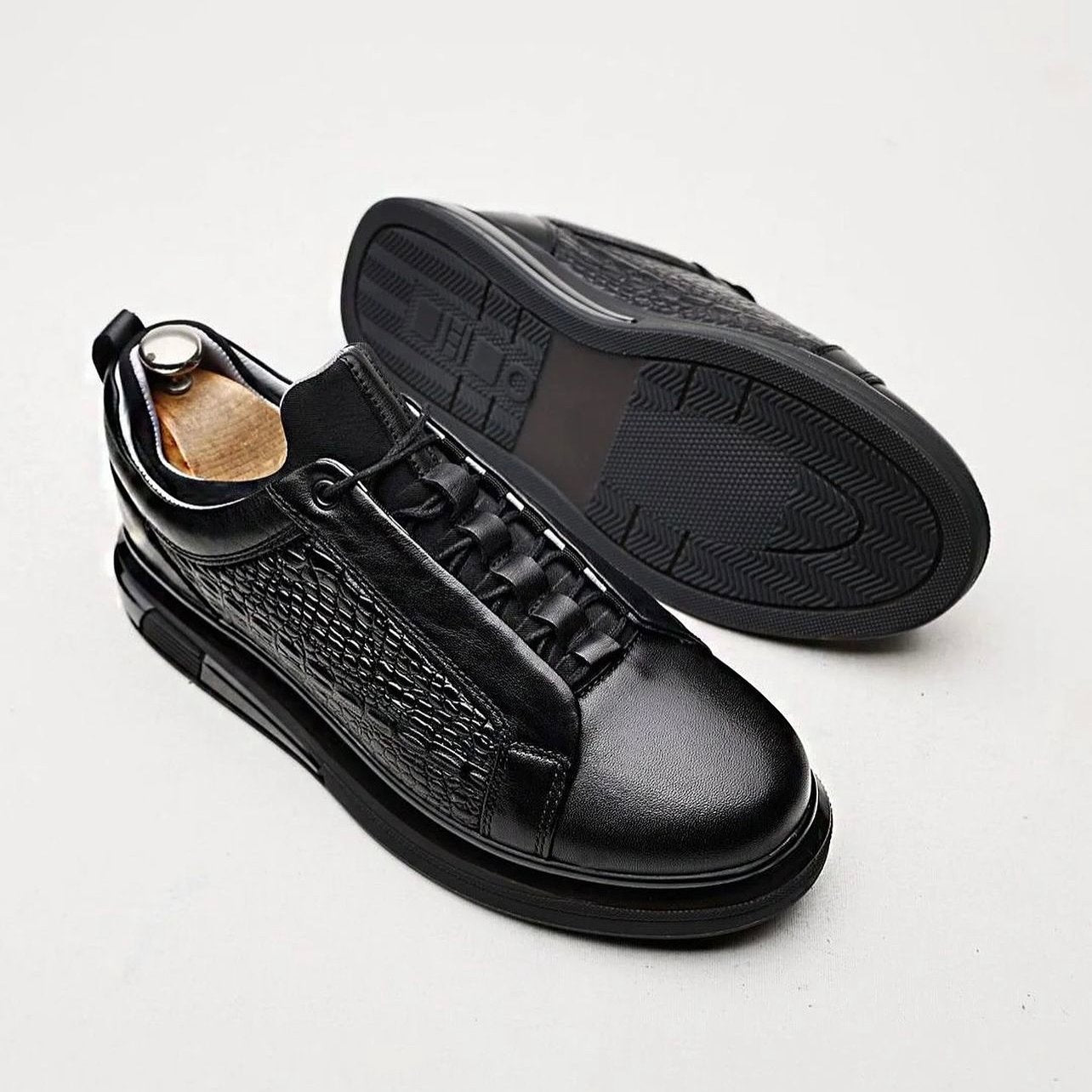 Men's Handmade Classic Leather Elastic Air Cushion Casual Shoes